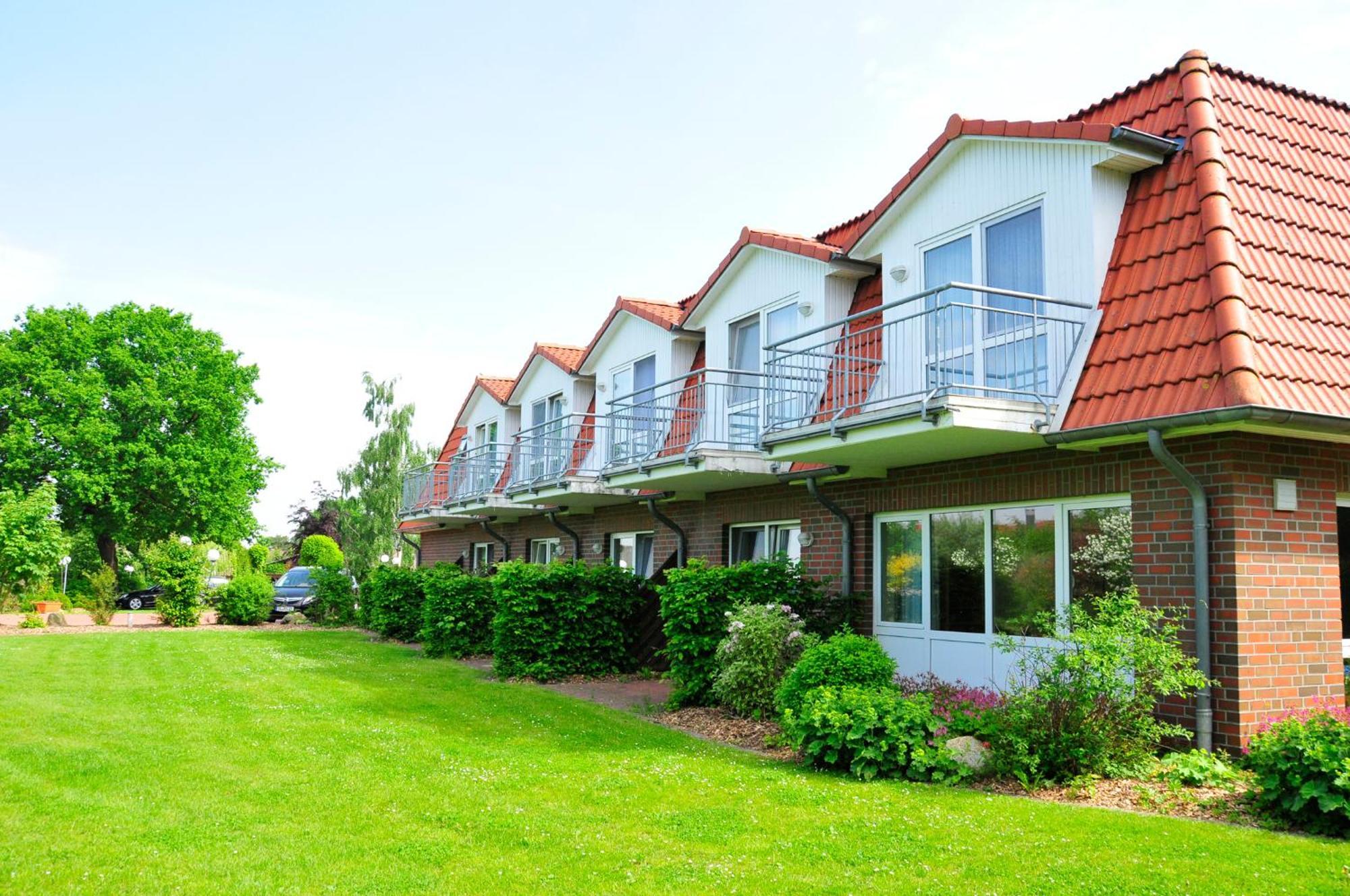 Hotel & Restaurant Zum Deutschen Hause Kirchhatten Экстерьер фото